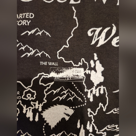 Game of Thrones T-Shirt "Choose Your House Wisely" on Front with Map NWOT - Picture 3 of 10